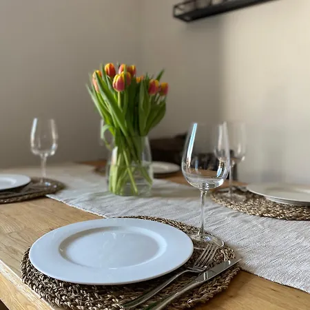 Appartement Gschwendt - Zentrale Und Ruhige Lage Mit Eigenem Parkplatz *