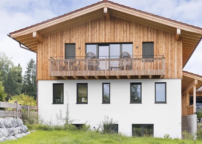 Gschwendt - Zentrale Und Ruhige Lage Mit Eigenem Parkplatz Miesbach